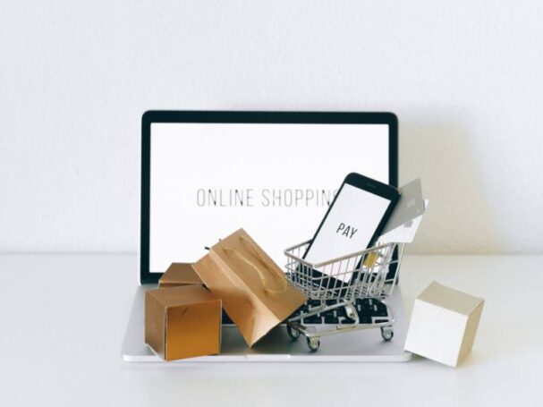 Online Shopping Laptop and Phone